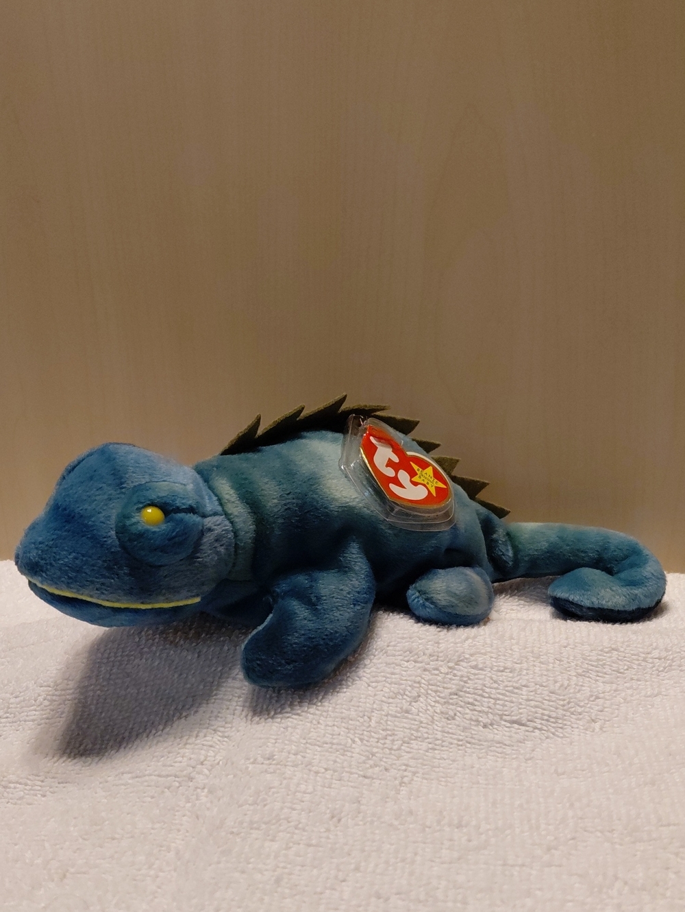 Ty Blue Plush Iguana with Yellow Eye Accent